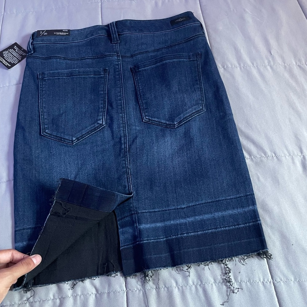 Liverpool Los Angeles Denim Pencil Skirt | Frayed Hem Skirt | NWT - Picture 7 of 13